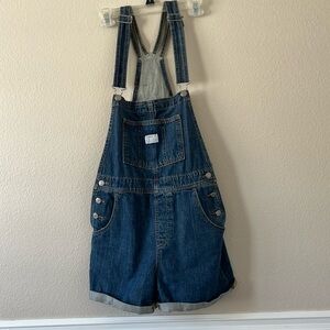 Levi’s brand overall shorts